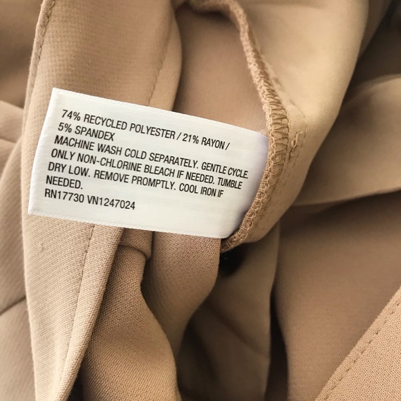 Women's High-Rise Tailored Shorts A New Day Size 14 NWOT - Picture 6 of 8